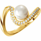 Accented Wavy Ring Mounting for Pearl